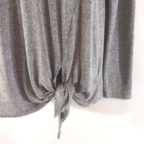 Express One Eleven Gray V-Neck Side Tie Long Sleeve Sweater Shirt Size M Medium - Picture 2 of 5